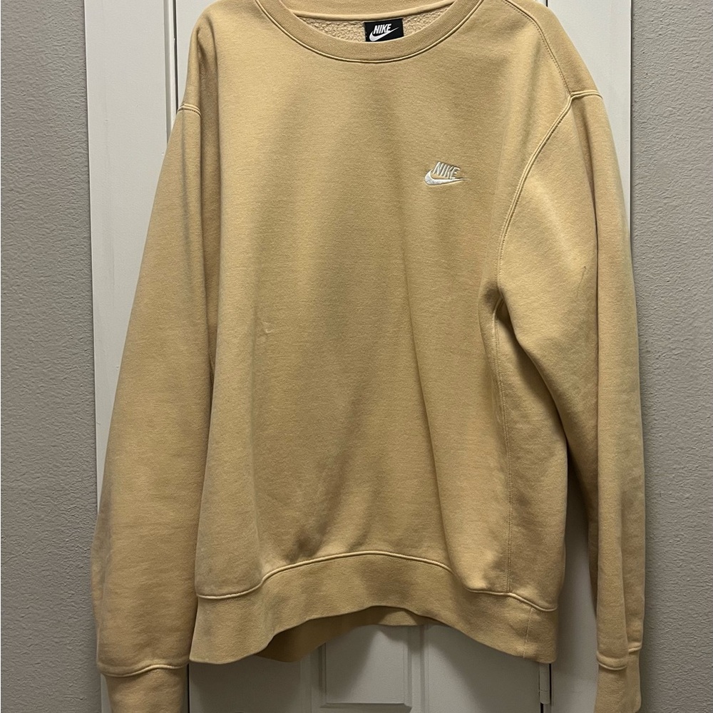 Men’s Nike Long Sleeve Sweatshirt, M, Khaki/Tan